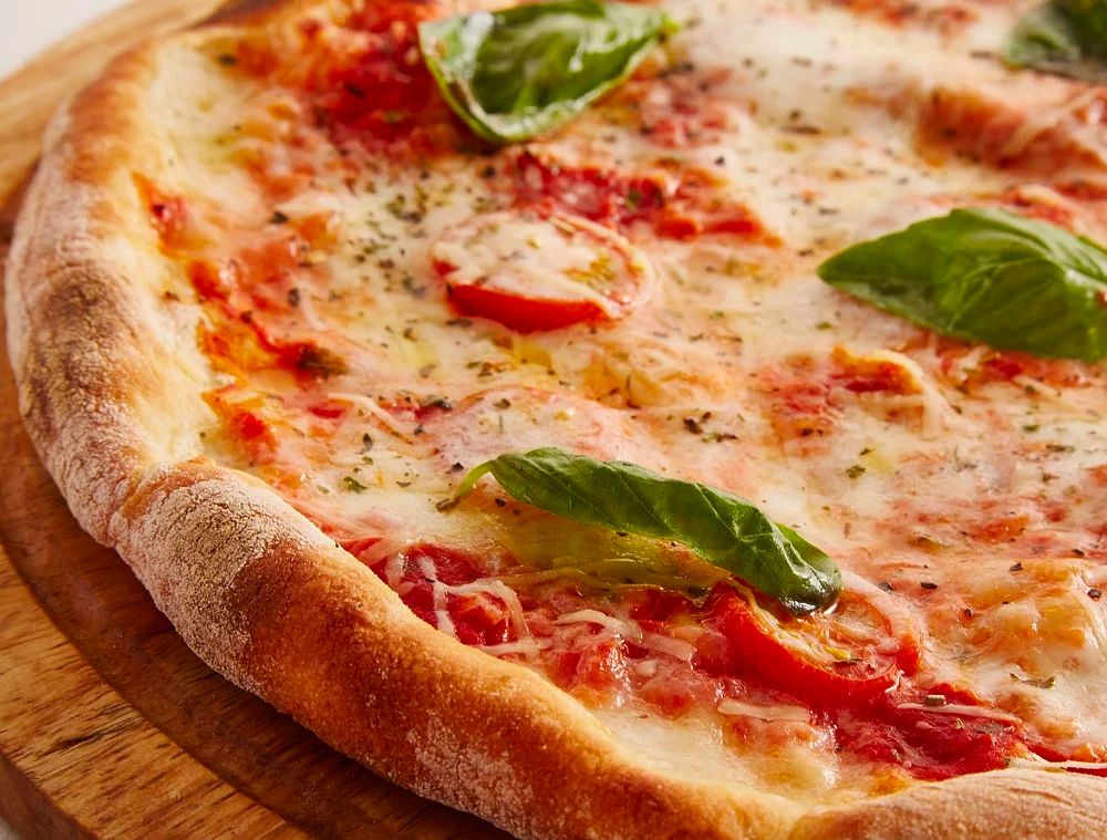 Pizza at Avis Hotel Bromley